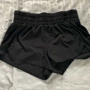 Z by Zella girls run shorts sz. Medium in black
